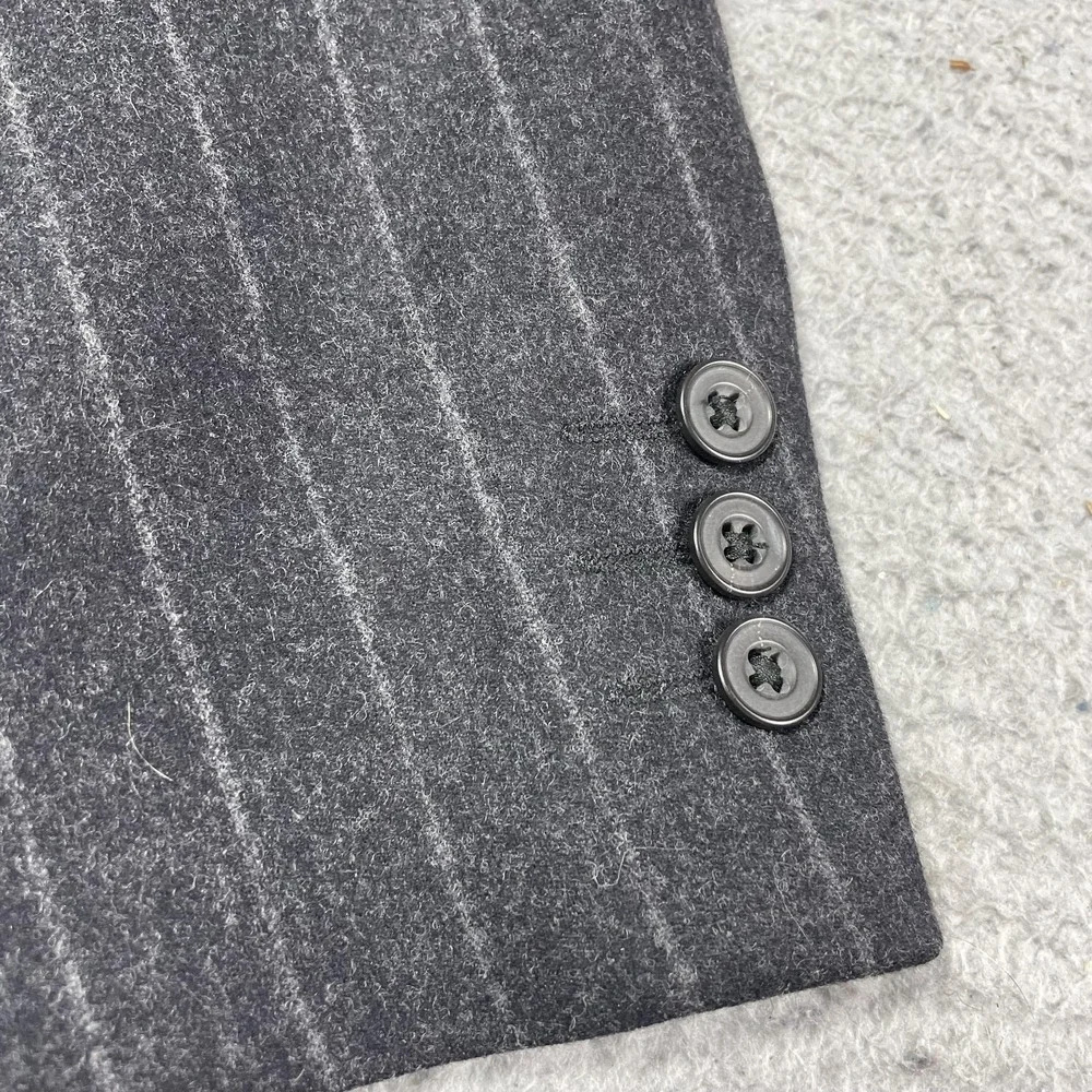 Banana Republic Suit Jacket‎ Mens Size 42L Gray Pinstripe 3 Button Made Italy